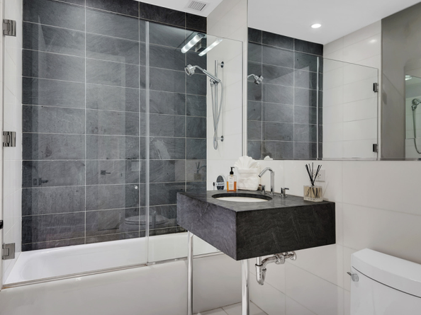 4 West 21st Street 4B, New York NY 10010