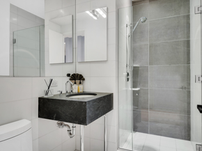 4 West 21st Street 4B, New York NY 10010