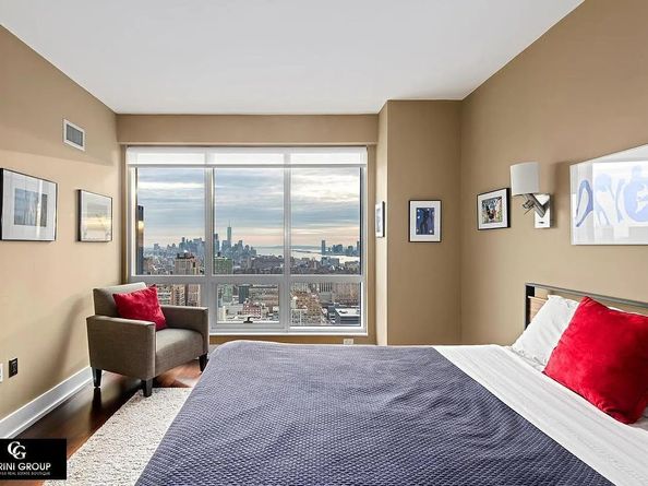 350 West 42nd Street 46E, New York NY 10036