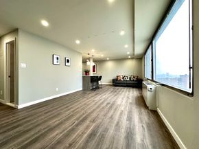 170 Park Row 24E, New York NY 10038