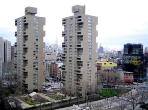170 Park Row 24E, New York NY 10038