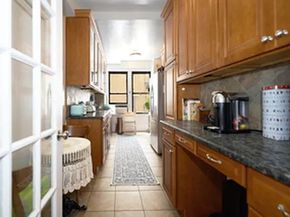 467 Central Park W 11A, New York NY 10025