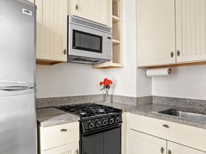 310 East 49th Street 7B, New York NY 10017