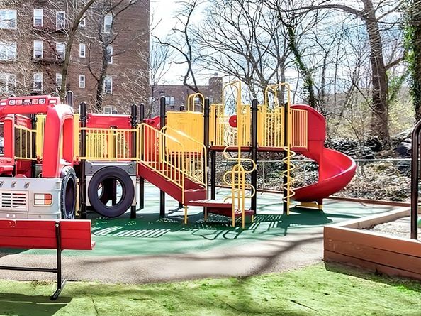 4525 Henry Hudson Parkway W B607, Bronx NY 10471