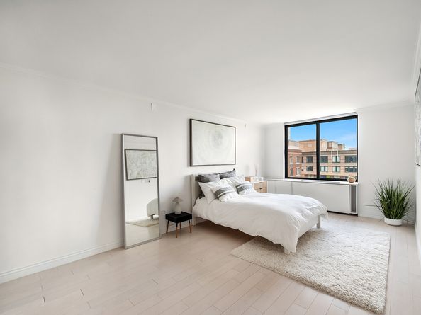 2 South End Avenue 9B, New York NY 10280