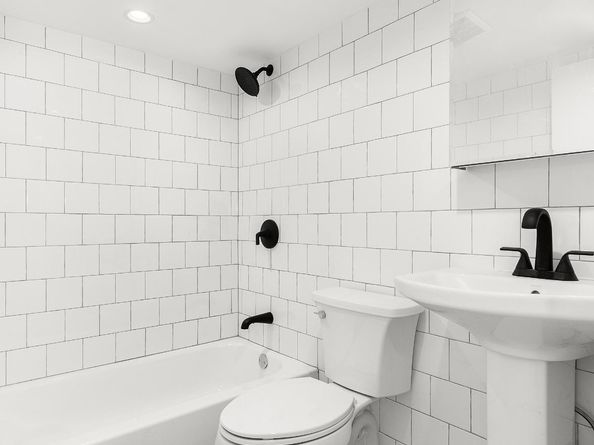 110-06 209th Place, Queens NY 11429