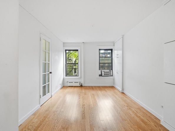 524 East 6th Street 8, New York NY 10009