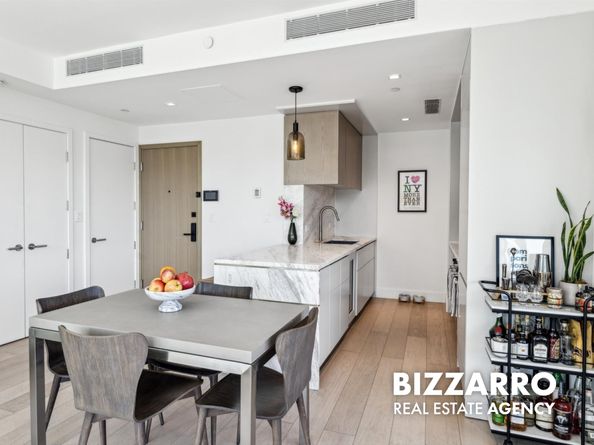 208 Delancey Street 8F, New York NY 10002