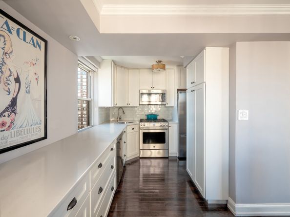 340 East 80th Street 21E, New York NY 10075