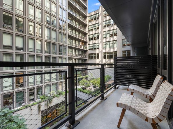 77 Charlton Street N4E, New York NY 10014