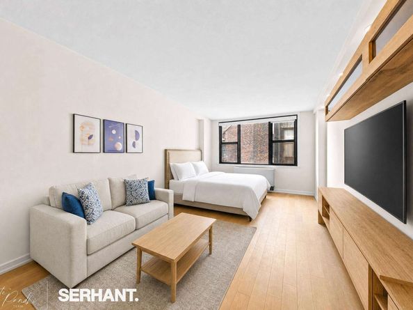 130 East 18th Street 8K, New York NY 10003