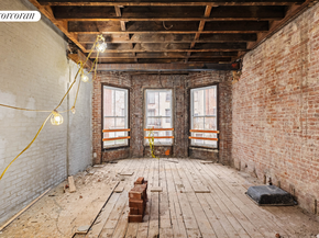 34-36 East 70th Street, New York NY 10021