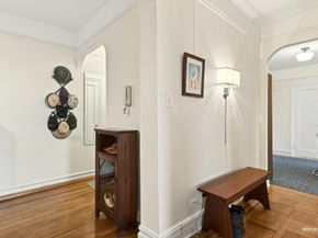 570 Ocean Parkway 6BC, Brooklyn NY 11218