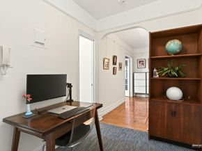 570 Ocean Parkway 6BC, Brooklyn NY 11218