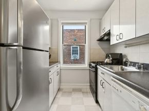 570 Ocean Parkway 6BC, Brooklyn NY 11218