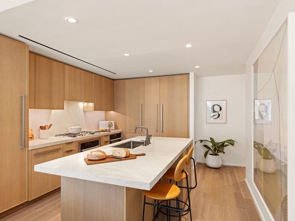 543 West 122nd Street 8H, New York NY 10027