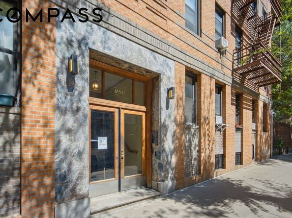 129 West 89th Street 24, New York NY 10024