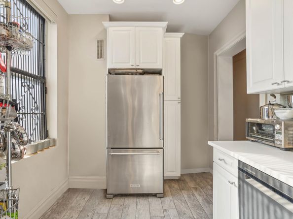 725 Riverside Drive 8D, New York NY 10031