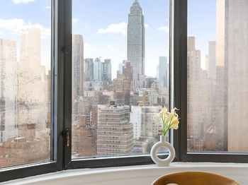 330 East 38th Street