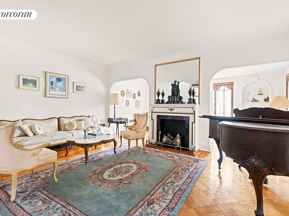 2401 Ave R, Brooklyn NY 11229