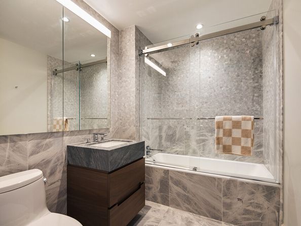 30 Riverside Boulevard 33A, New York NY 10069