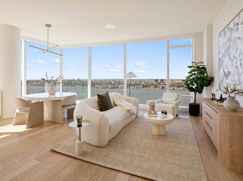 30 Riverside Boulevard