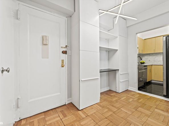 11 Riverside Drive 7PW, New York NY 10023