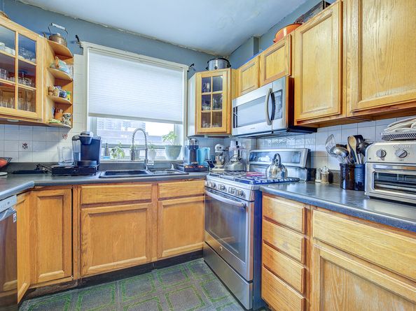 68-61 Yellowstone Boulevard 606, Queens NY 11375