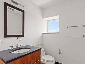 11 East 29th Street 32C, New York NY 10016