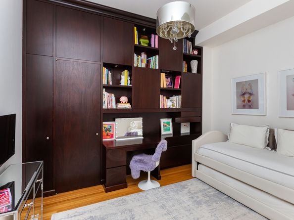 252 Seventh Avenue 7Q, New York NY 10001