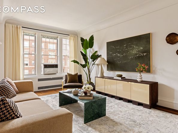 875 Park Avenue 11C, New York NY 10075