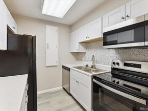 2225 S Jasmine Street 102, Denver CO 80222