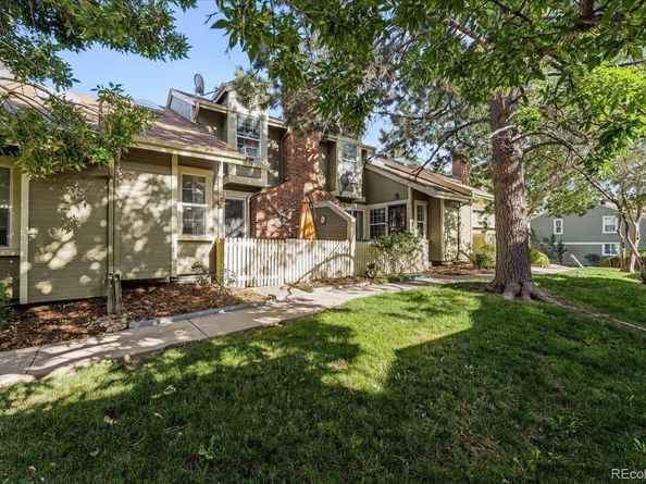 2011 S Helena Street D, Aurora CO 80013