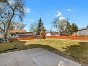 212 E Mountain View Avenue, Longmont CO 80501