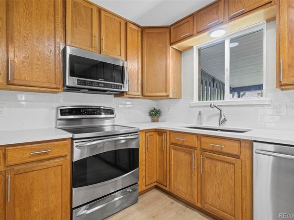 390 Scranton Street, Aurora CO 80011