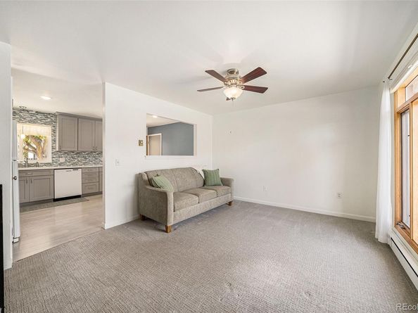 2131 Bowen Street, Longmont CO 80501