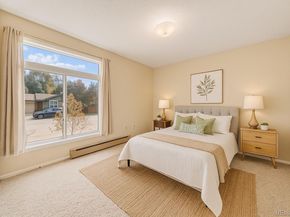 2131 Bowen Street, Longmont CO 80501