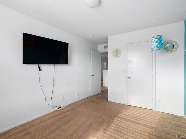 5384 Lewiston Street, Denver CO 80239