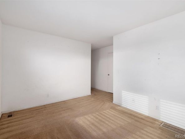 5384 Lewiston Street, Denver CO 80239