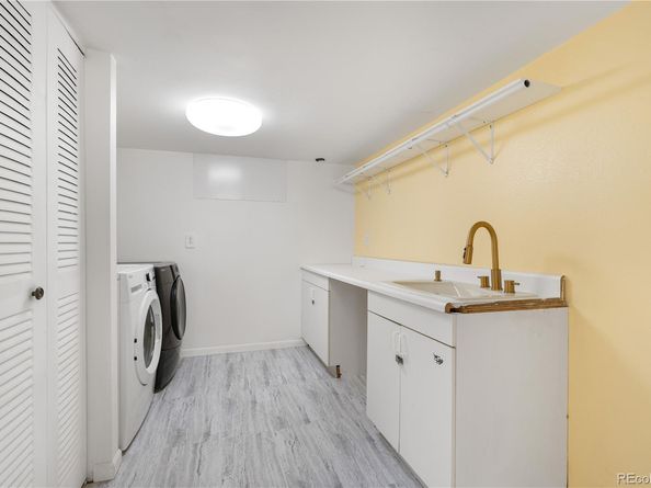 4631 Anaheim Court, Denver CO 80239