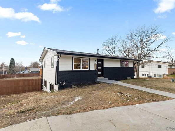 8720 W Alaska Place, Lakewood CO 80226