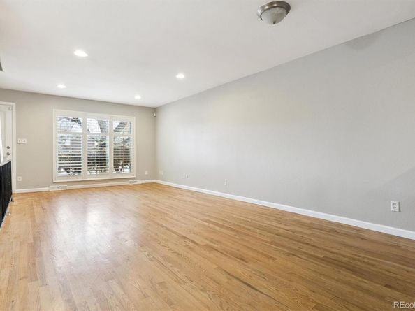 1199 S Monaco Parkway, Denver CO 80224