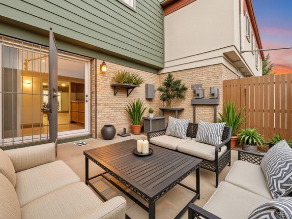 1199 S Monaco Parkway, Denver CO 80224