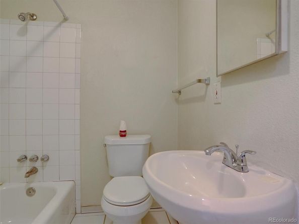 7720 S Everett Street, Littleton CO 80128