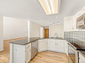 4927 S Eagle Circle, Aurora CO 80015