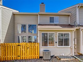 4927 S Eagle Circle, Aurora CO 80015