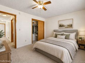 4927 S Eagle Circle, Aurora CO 80015