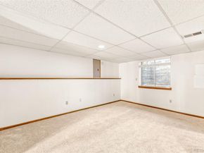 4927 S Eagle Circle, Aurora CO 80015