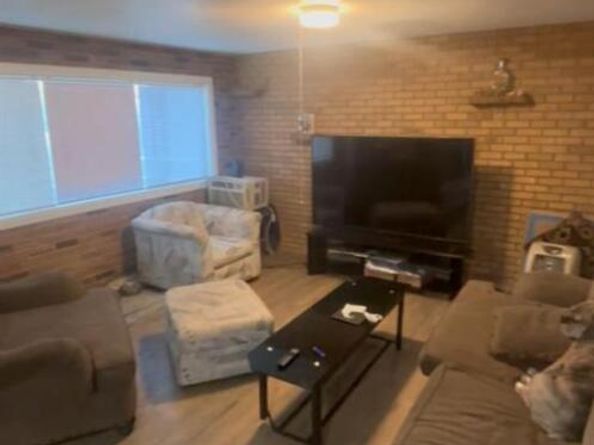 1037 S Perry Street, Denver CO 80219