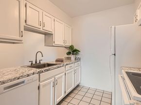 7665 E Eastman Avenue 111A, Denver CO 80231